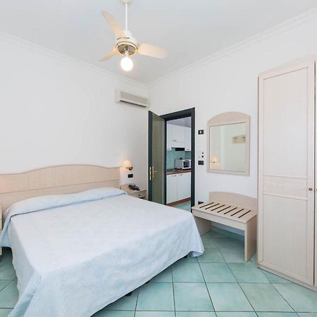 مايوري La Residenza Aparthotel المظهر الخارجي الصورة