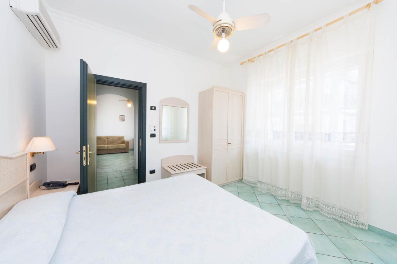 مايوري La Residenza Aparthotel المظهر الخارجي الصورة