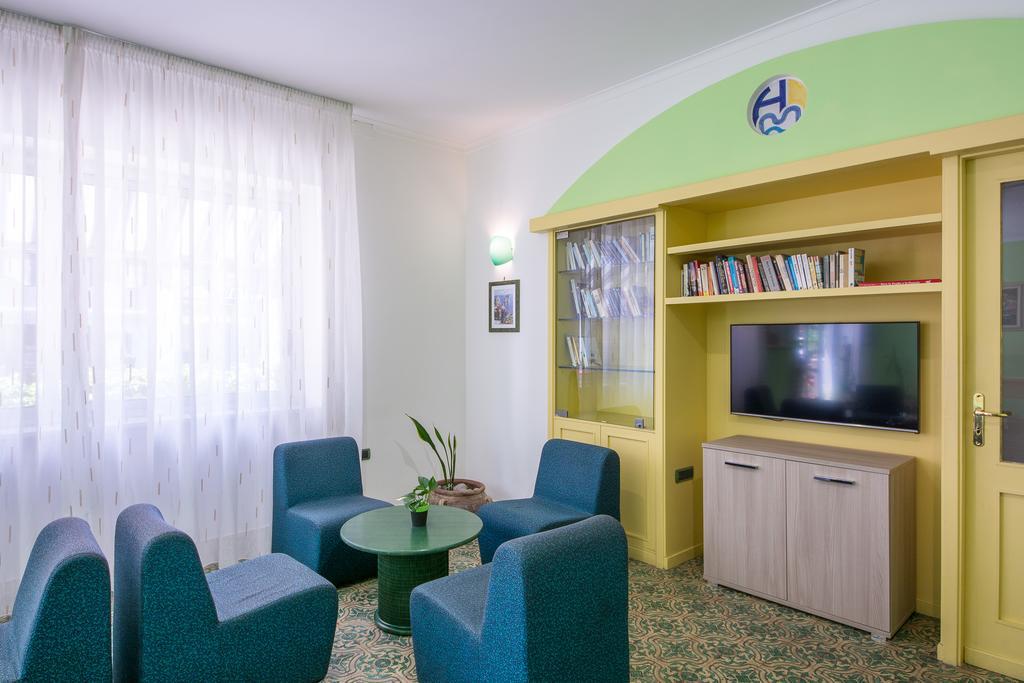 مايوري La Residenza Aparthotel المظهر الخارجي الصورة