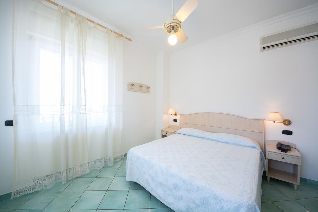 مايوري La Residenza Aparthotel المظهر الخارجي الصورة