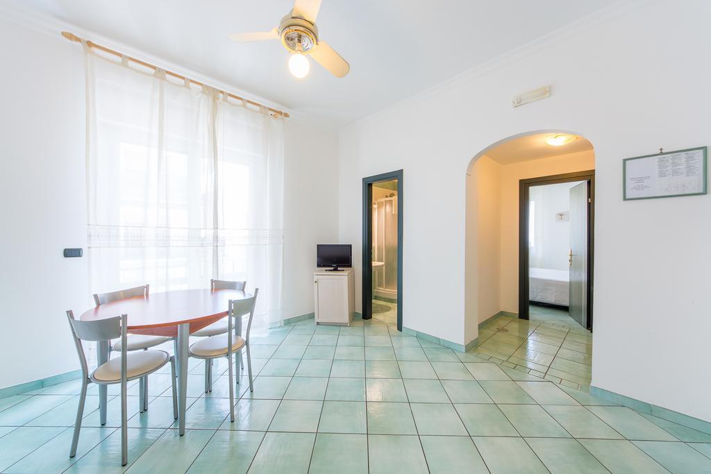 مايوري La Residenza Aparthotel المظهر الخارجي الصورة